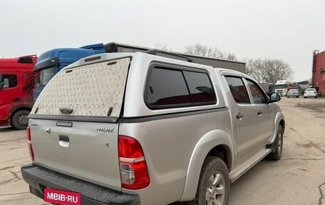 Toyota Hilux VII, 2014 год, 2 700 000 рублей, 6 фотография