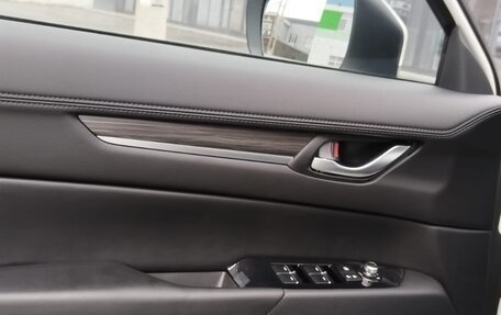 Mazda CX-5 II, 2025 год, 3 720 000 рублей, 36 фотография