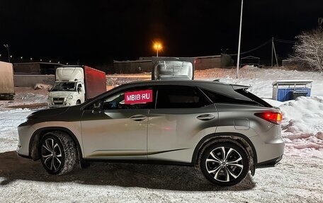 Lexus RX IV рестайлинг, 2020 год, 5 400 000 рублей, 4 фотография