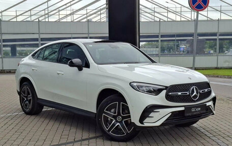 Mercedes-Benz GLC Coupe, 2023 год, 5 950 000 рублей, 2 фотография