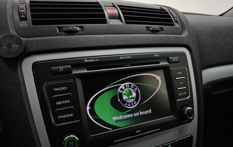 Skoda Octavia, 2011 год, 680 000 рублей, 17 фотография