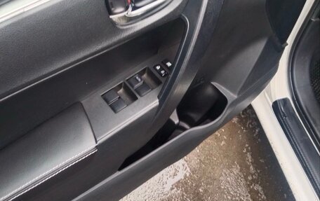 Toyota Corolla, 2013 год, 1 350 000 рублей, 10 фотография