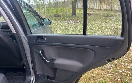 Volkswagen Golf Plus II, 2013 год, 810 000 рублей, 22 фотография