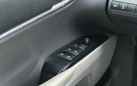 Toyota Camry, 2019 год, 2 529 000 рублей, 23 фотография