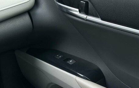 Toyota Camry, 2019 год, 2 529 000 рублей, 26 фотография