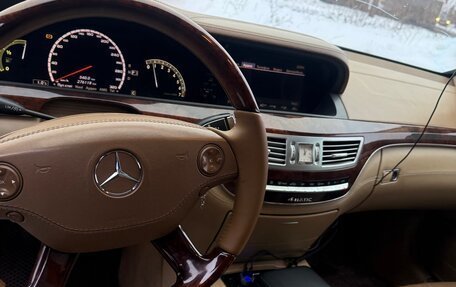 Mercedes-Benz S-Класс, 2007 год, 920 000 рублей, 1 фотография