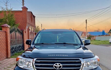 Toyota Land Cruiser 200, 2008 год, 2 450 000 рублей, 1 фотография