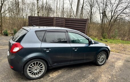 KIA cee'd I рестайлинг, 2011 год, 635 000 рублей, 3 фотография