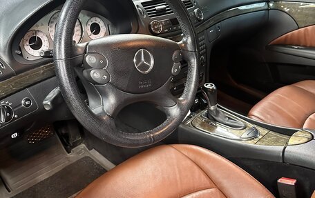 Mercedes-Benz E-Класс, 2006 год, 2 500 000 рублей, 3 фотография