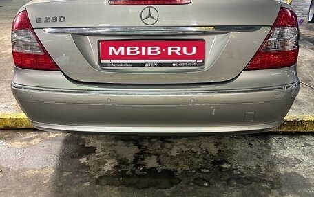 Mercedes-Benz E-Класс, 2006 год, 2 500 000 рублей, 9 фотография