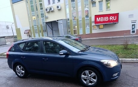 KIA cee'd I рестайлинг, 2010 год, 900 000 рублей, 1 фотография