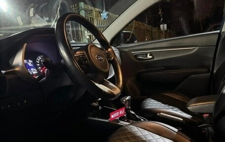 KIA Rio IV, 2021 год, 1 550 000 рублей, 1 фотография