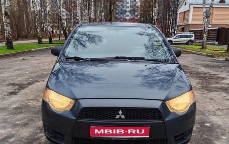 Mitsubishi Colt VI рестайлинг, 2009 год, 590 000 рублей, 1 фотография
