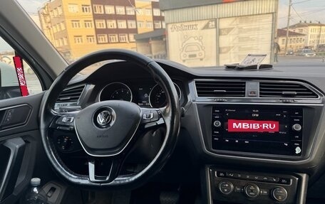 Volkswagen Tiguan II, 2017 год, 2 175 000 рублей, 5 фотография