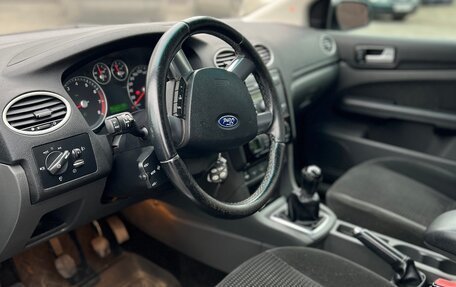 Ford Focus II рестайлинг, 2006 год, 490 000 рублей, 23 фотография