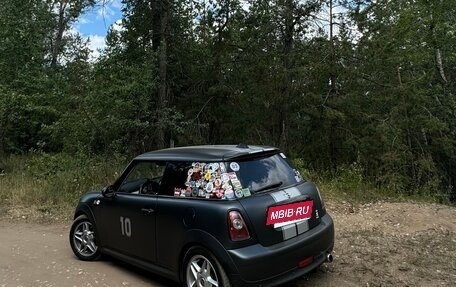 MINI Hatch, 2009 год, 921 770 рублей, 2 фотография