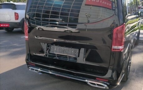 Mercedes-Benz V-Класс, 2024 год, 8 600 000 рублей, 4 фотография