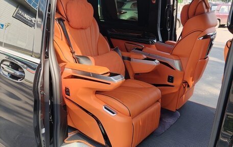 Mercedes-Benz V-Класс, 2024 год, 8 600 000 рублей, 17 фотография