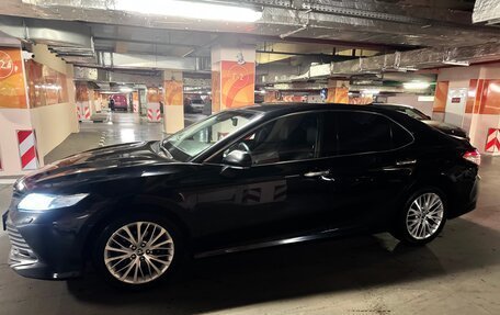 Toyota Camry, 2020 год, 3 300 000 рублей, 6 фотография