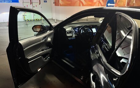 Toyota Camry, 2020 год, 3 300 000 рублей, 8 фотография