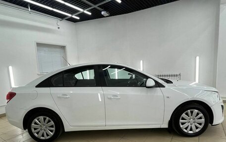 Chevrolet Cruze II, 2013 год, 897 000 рублей, 3 фотография
