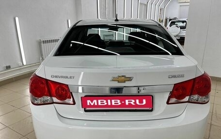 Chevrolet Cruze II, 2013 год, 897 000 рублей, 8 фотография