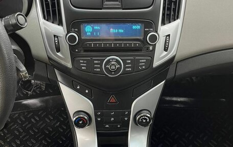 Chevrolet Cruze II, 2013 год, 897 000 рублей, 20 фотография