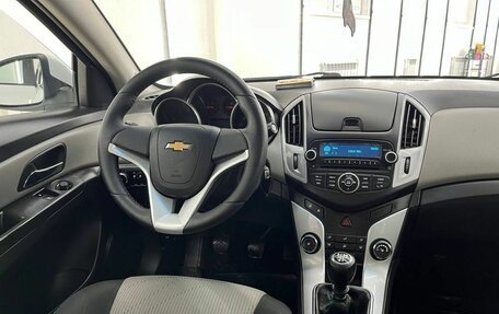 Chevrolet Cruze II, 2013 год, 897 000 рублей, 24 фотография