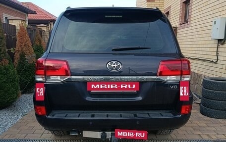 Toyota Land Cruiser 200, 2020 год, 7 500 000 рублей, 3 фотография