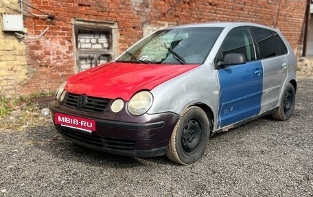 Volkswagen Polo IV рестайлинг, 2004 год, 95 000 рублей, 3 фотография