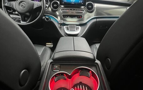 Mercedes-Benz V-Класс, 2021 год, 7 990 000 рублей, 13 фотография