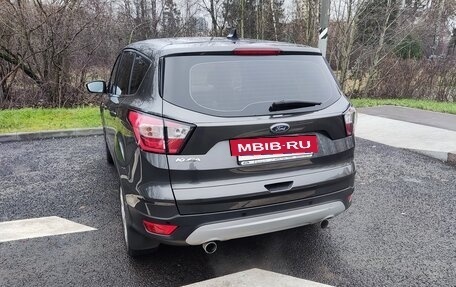 Ford Kuga III, 2018 год, 1 570 000 рублей, 6 фотография