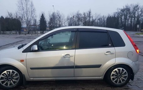 Ford Fiesta, 2006 год, 295 000 рублей, 3 фотография