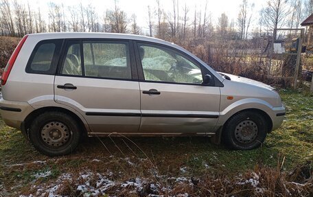 Ford Fusion I, 2005 год, 369 000 рублей, 4 фотография