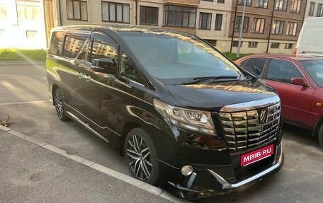 Toyota Alphard III, 2015 год, 3 550 000 рублей, 1 фотография