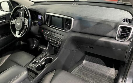 KIA Sportage IV рестайлинг, 2018 год, 2 197 000 рублей, 11 фотография