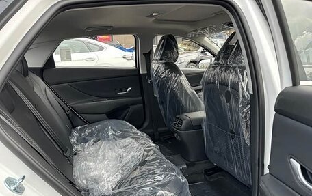 Hyundai Elantra, 2025 год, 1 890 000 рублей, 7 фотография