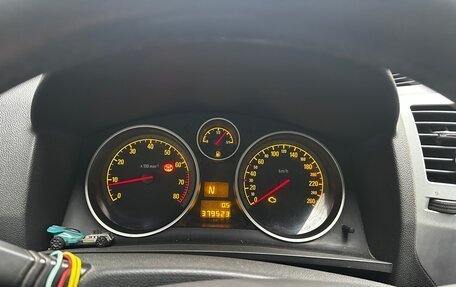 Opel Zafira B, 2012 год, 1 000 000 рублей, 2 фотография