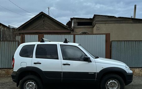 Chevrolet Niva I рестайлинг, 2014 год, 550 000 рублей, 2 фотография
