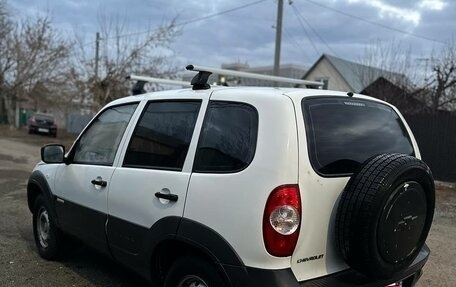 Chevrolet Niva I рестайлинг, 2014 год, 550 000 рублей, 4 фотография