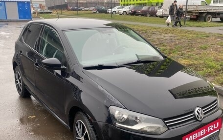 Volkswagen Polo VI (EU Market), 2011 год, 665 000 рублей, 3 фотография