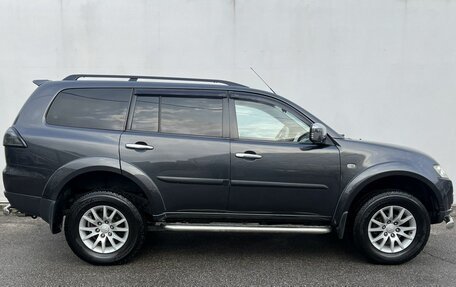Mitsubishi Pajero Sport II рестайлинг, 2013 год, 1 780 000 рублей, 4 фотография