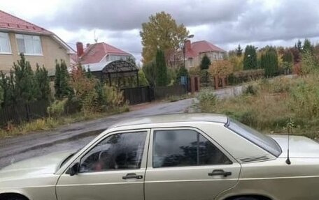 Mercedes-Benz 190 (W201), 1984 год, 140 000 рублей, 5 фотография