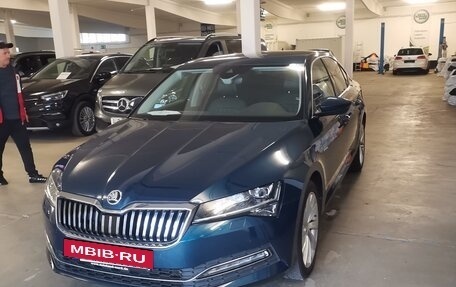 Skoda Superb III рестайлинг, 2020 год, 2 950 000 рублей, 23 фотография