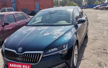 Skoda Superb III рестайлинг, 2020 год, 2 950 000 рублей, 22 фотография
