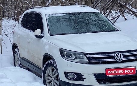 Volkswagen Tiguan I, 2012 год, 1 580 000 рублей, 4 фотография