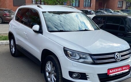 Volkswagen Tiguan I, 2012 год, 1 580 000 рублей, 5 фотография