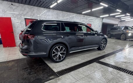 Volkswagen Passat B8 рестайлинг, 2019 год, 3 580 000 рублей, 5 фотография