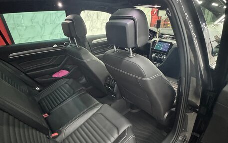 Volkswagen Passat B8 рестайлинг, 2019 год, 3 580 000 рублей, 17 фотография