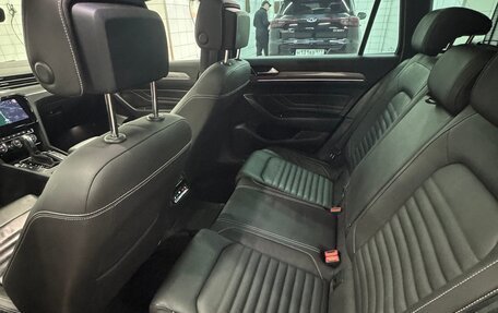 Volkswagen Passat B8 рестайлинг, 2019 год, 3 580 000 рублей, 26 фотография